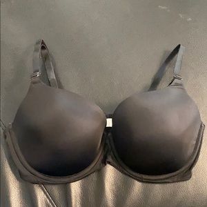 PINK VS LIGHTLY LINED WEAR EVERYWHERE BRA
